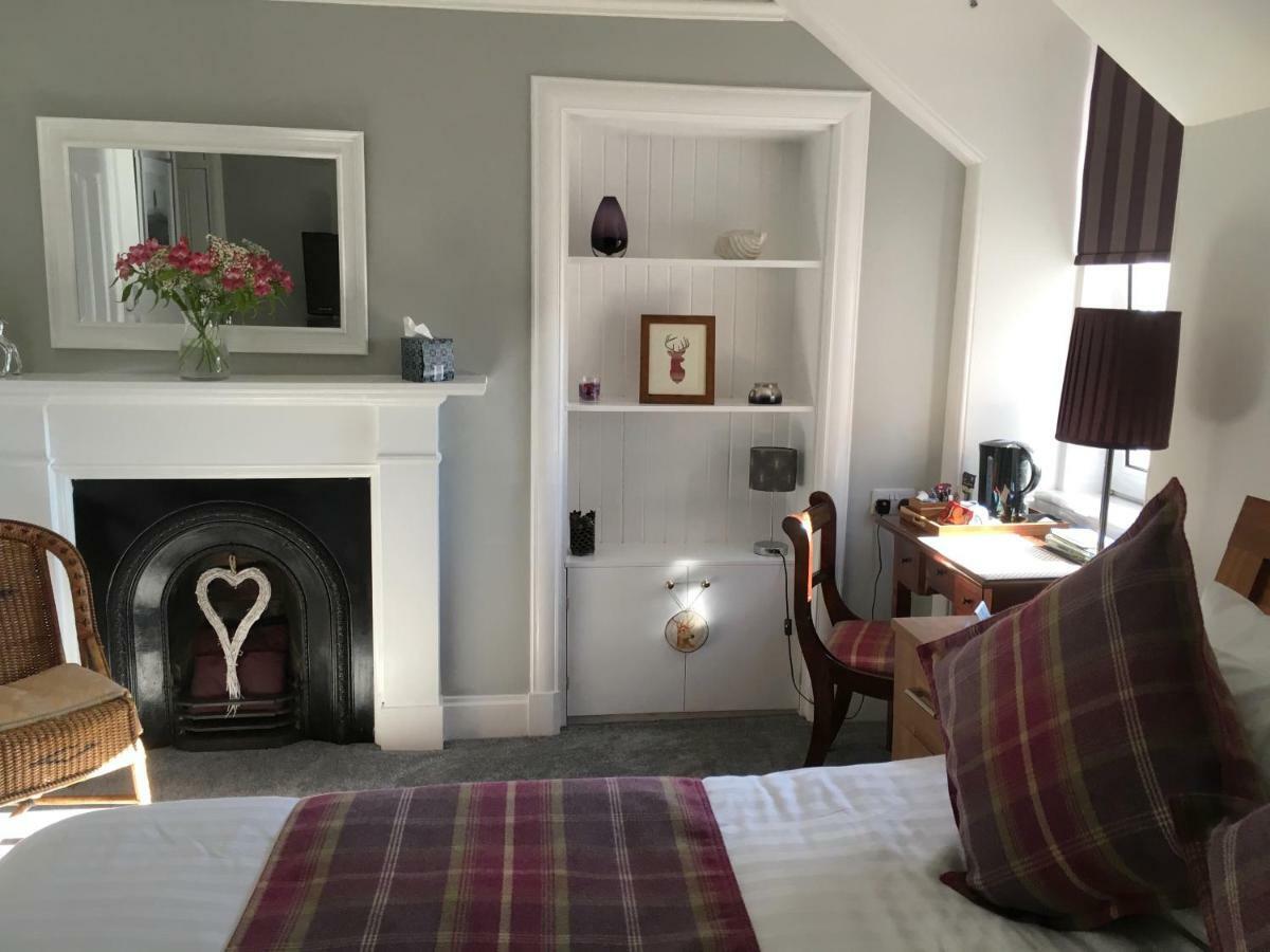 Urrard B&B Dingwall Eksteriør bilde