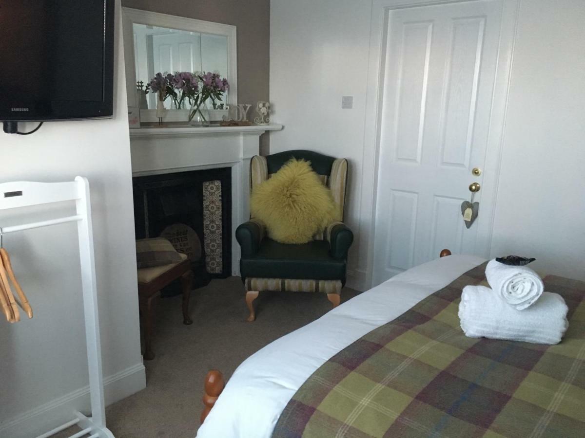 Urrard B&B Dingwall Eksteriør bilde